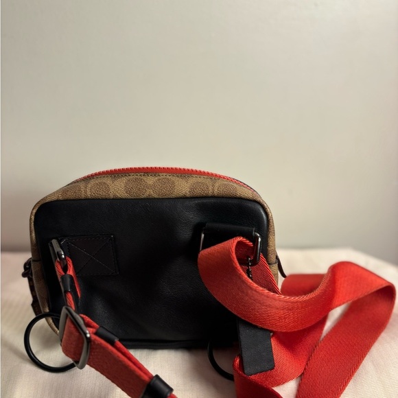 Coach Academy L Pack In Colorblock w/ Signature Print Patch - Picture 8 of 14